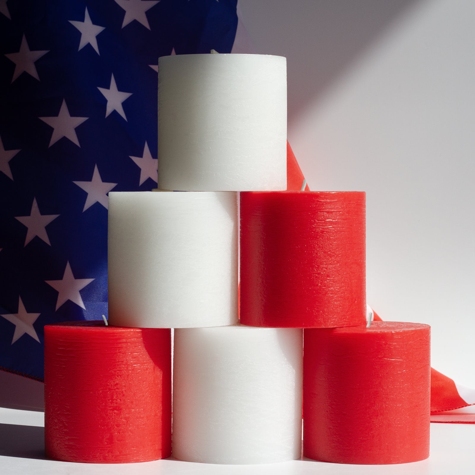 Bundle - Red & White 3" Pillar Candles