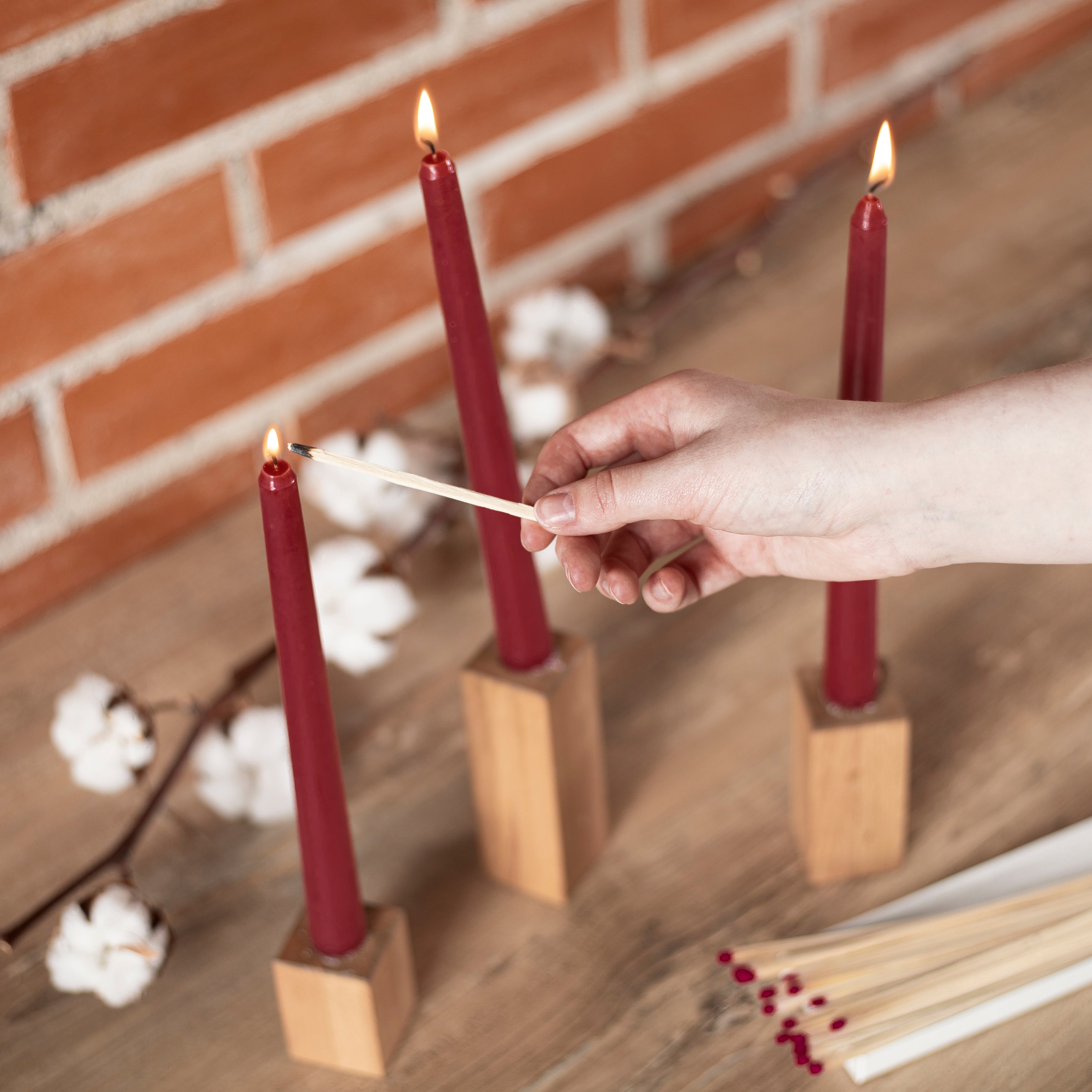 CANDWAX Bordeaux Taper Candles